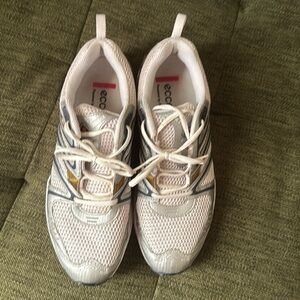 Ecco Men’s sneakers with Receptor Technology